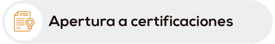 Empleados abordando un autobús de Transportes MAYAN frente a instalaciones corporativas.