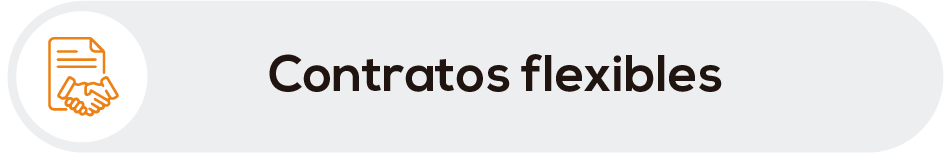 Personal de Transportes MAYAN saludando a cliente empresarial.